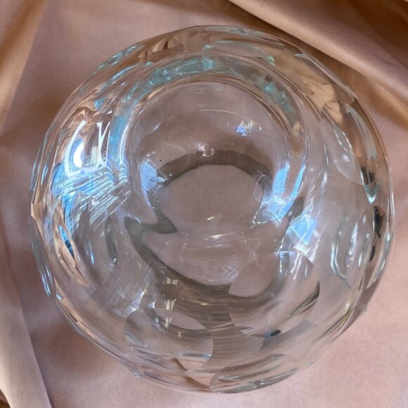 Vintage Heavy Orb Lens Cut Round Crystal Ball Rose Bowl 5.5"H Globe Vase - Picture 5 of 12